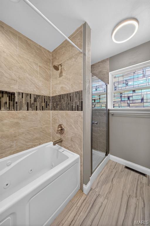 212 W Thornton Avenue