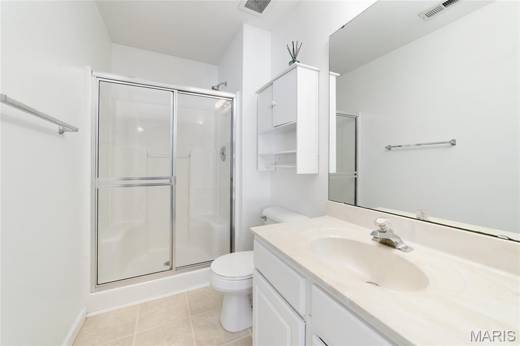 410 Benton Drive Unit: L