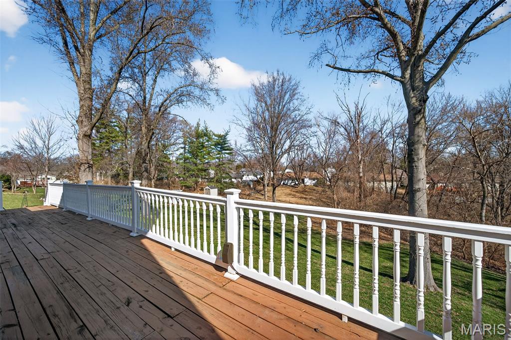 3300 Shrewsbury Lane