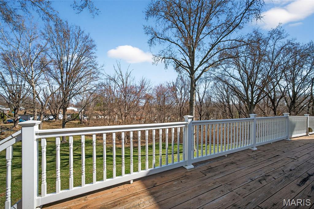 3300 Shrewsbury Lane