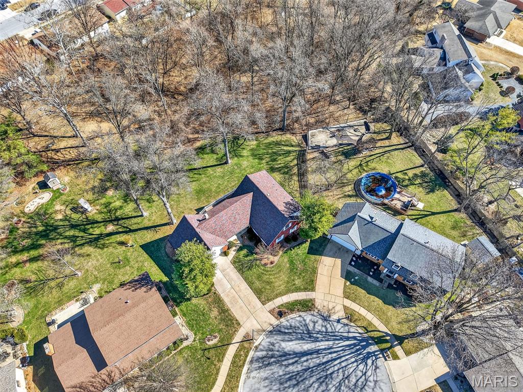 3300 Shrewsbury Lane