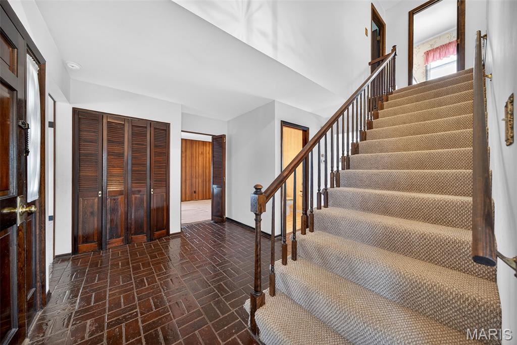 3300 Shrewsbury Lane