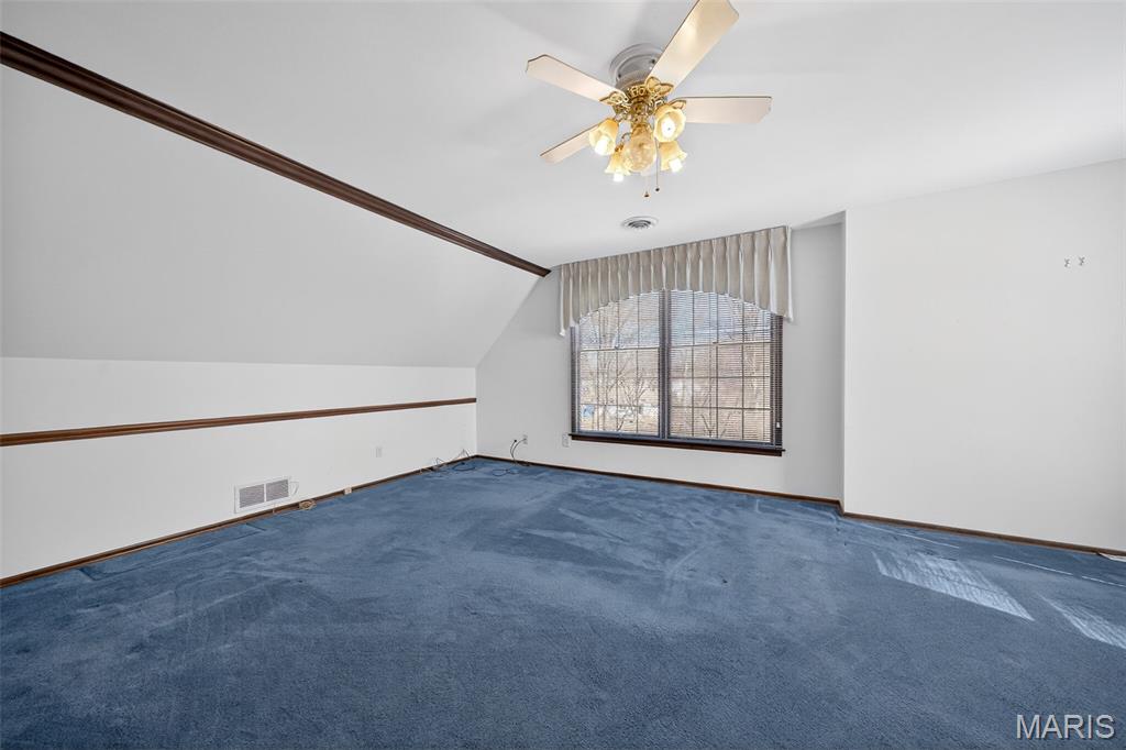 3300 Shrewsbury Lane