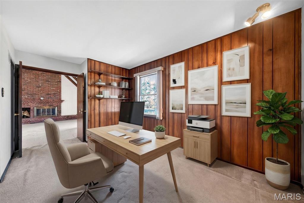 3300 Shrewsbury Lane