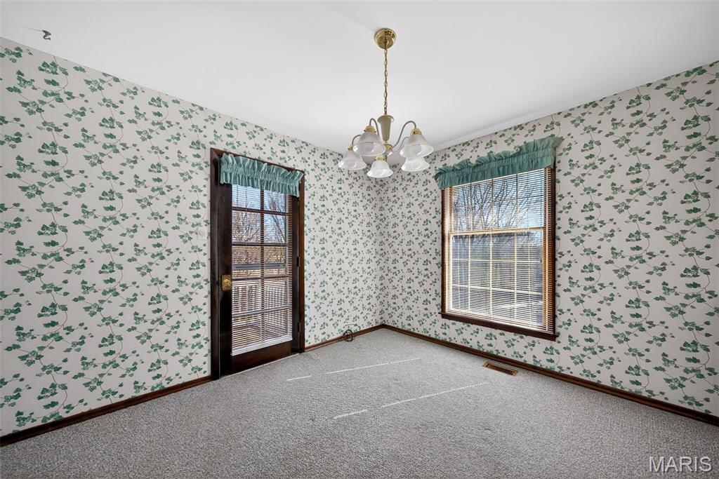 3300 Shrewsbury Lane