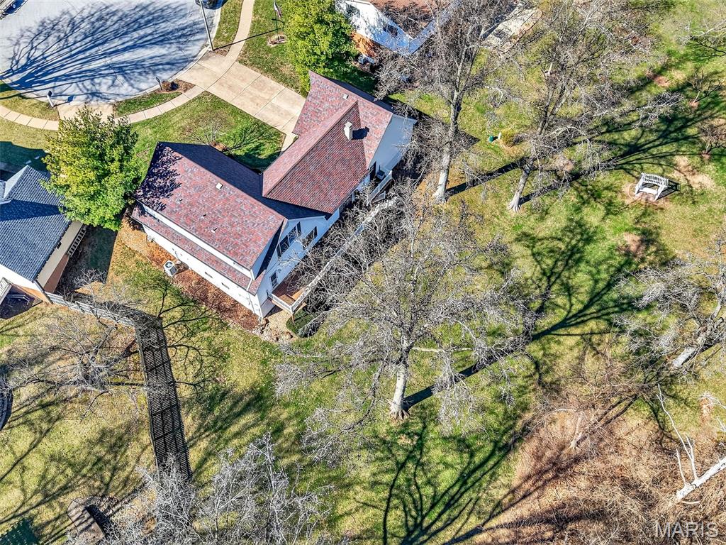 3300 Shrewsbury Lane