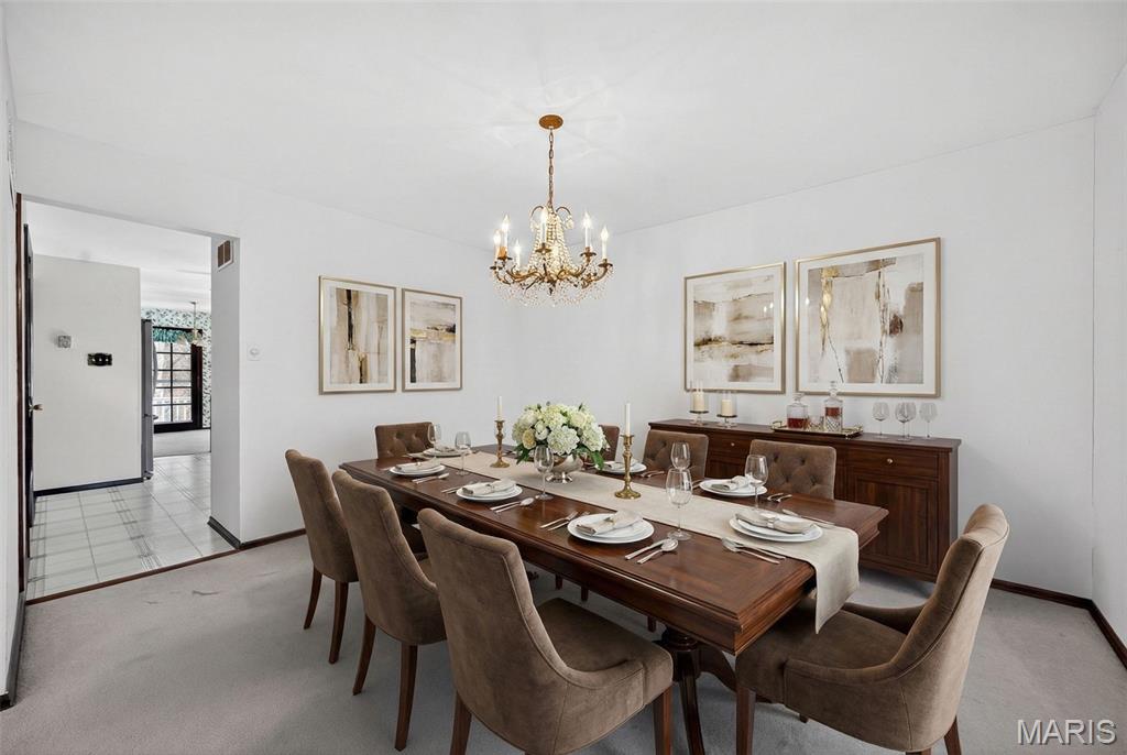 3300 Shrewsbury Lane