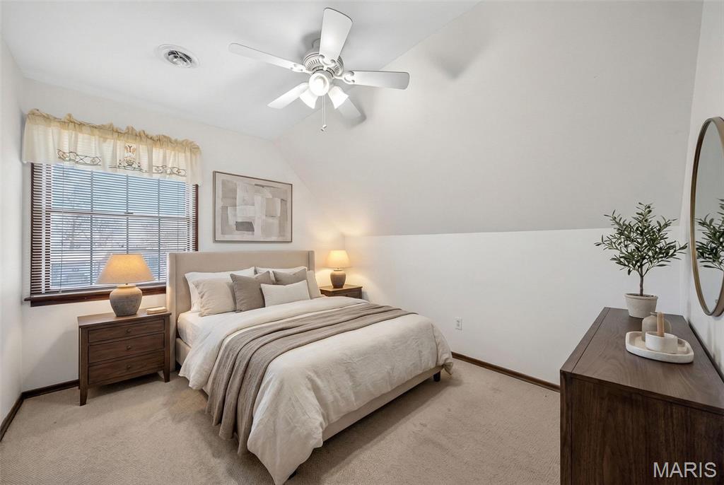 3300 Shrewsbury Lane