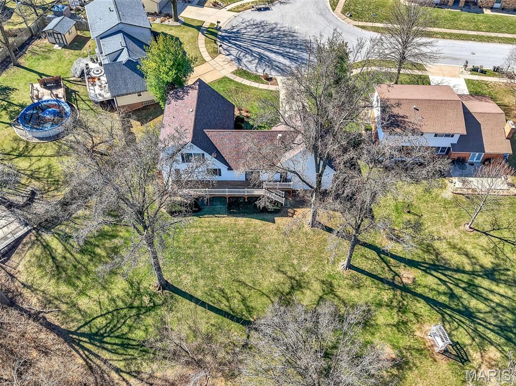 3300 Shrewsbury Lane