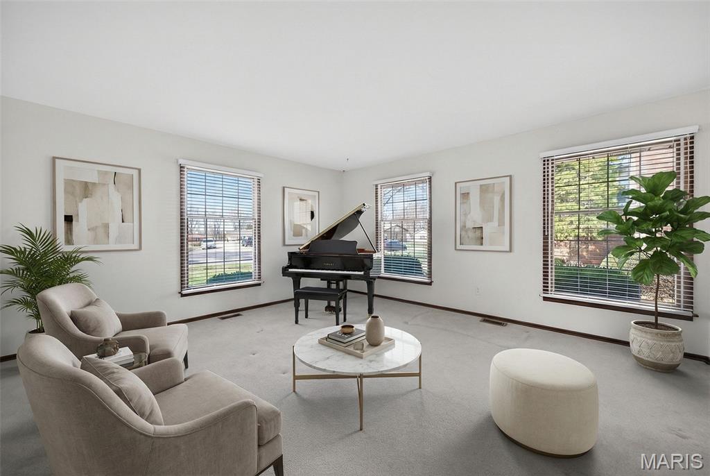 3300 Shrewsbury Lane