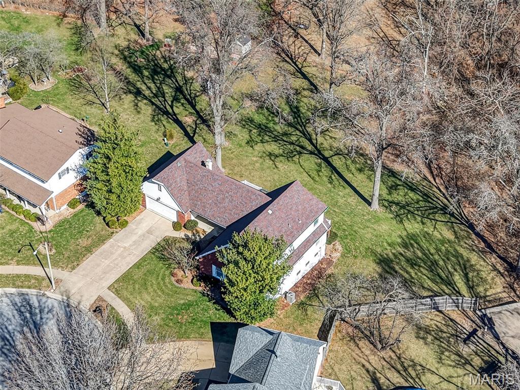 3300 Shrewsbury Lane