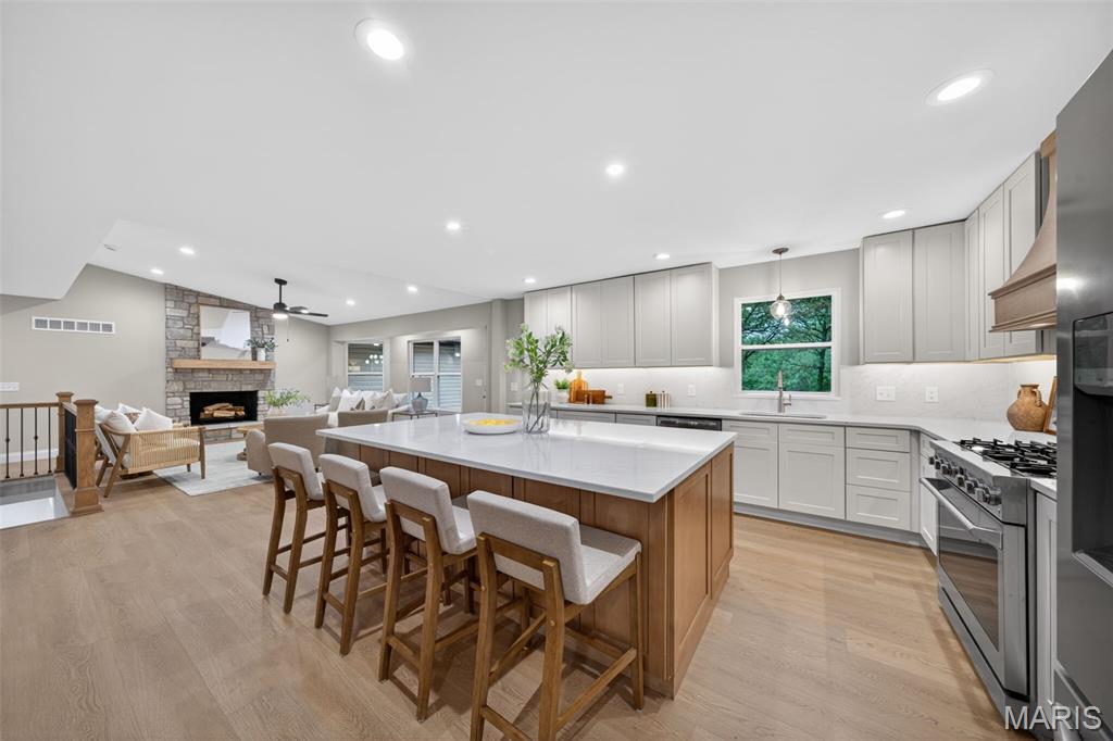 1115 Grand Prix Drive