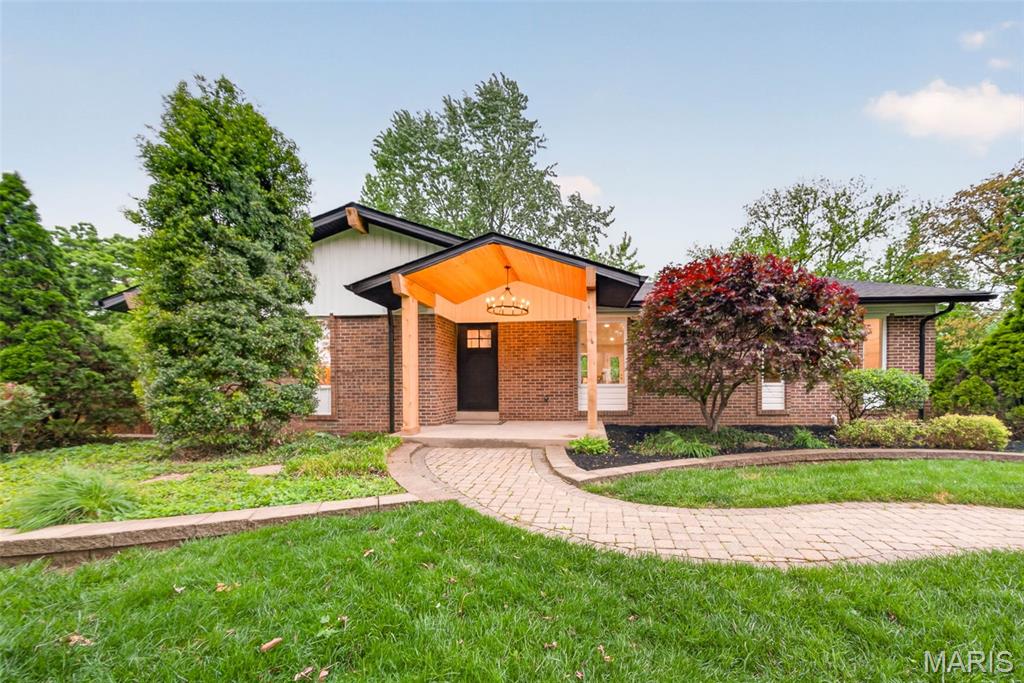 1115 Grand Prix Drive