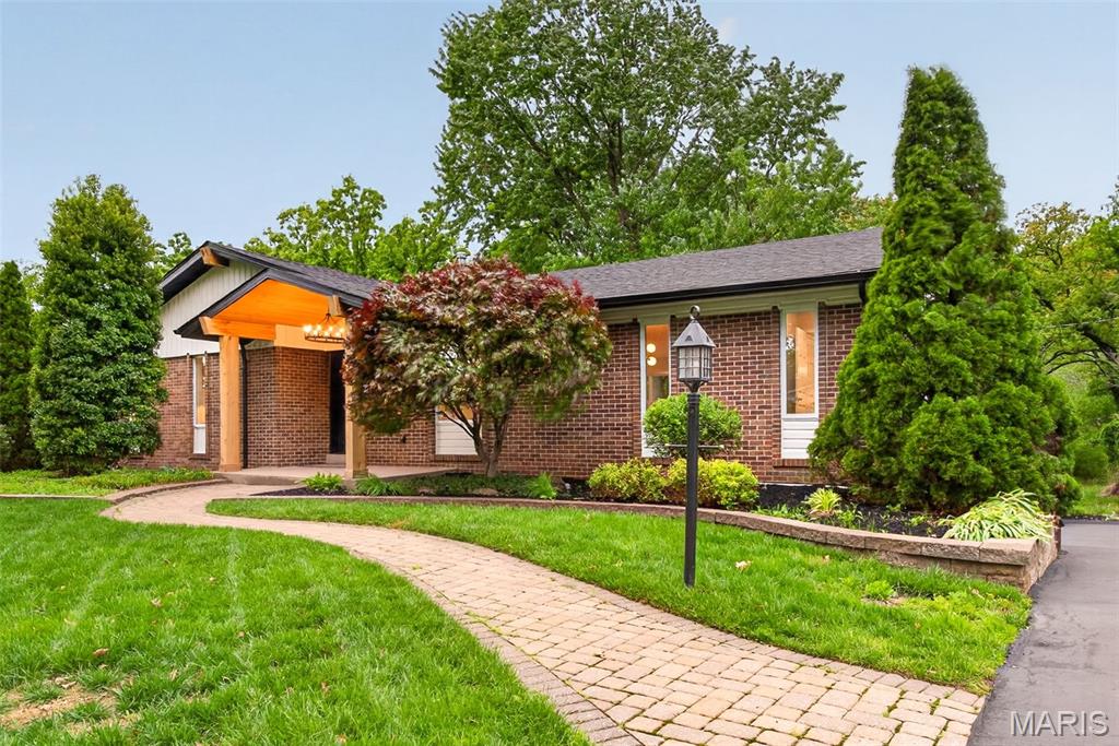 1115 Grand Prix Drive