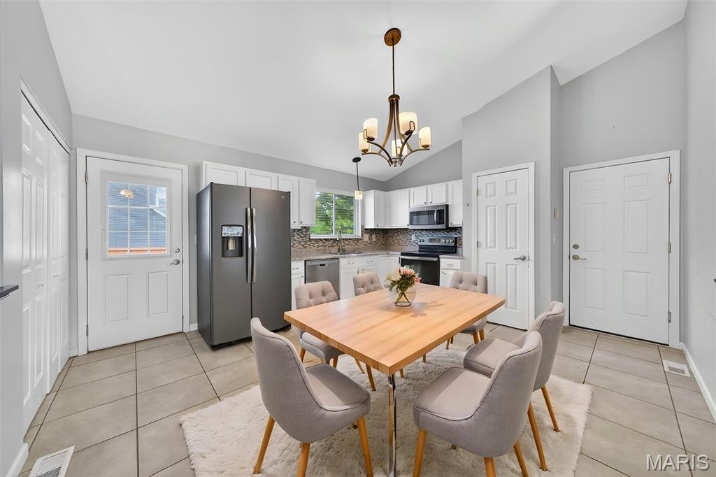 279 Cherrywood Parc Drive