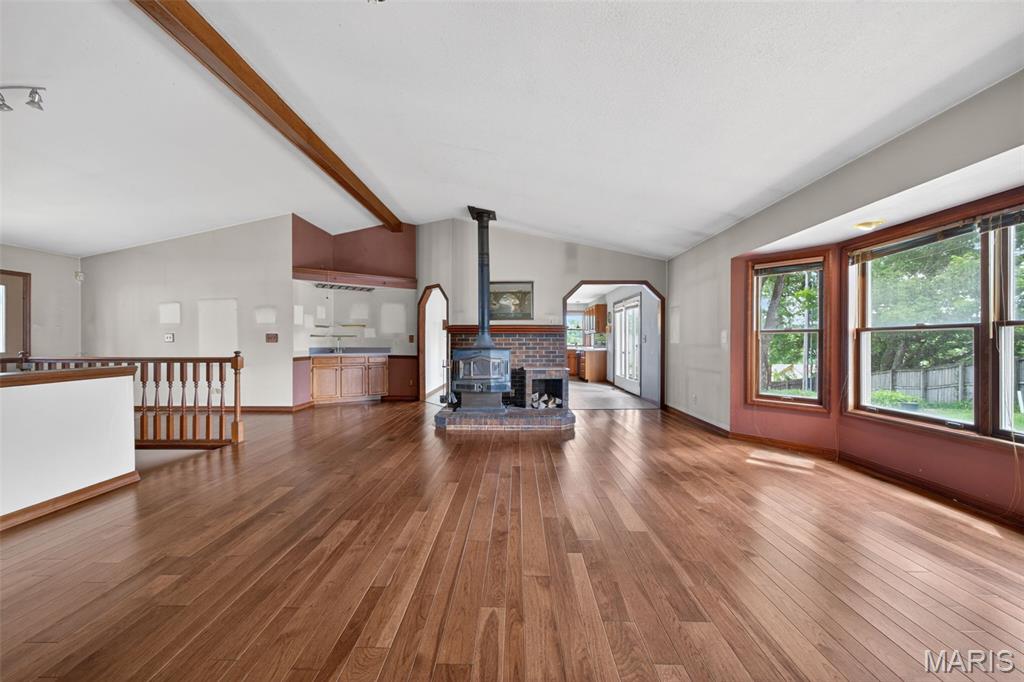 412 Pandora Court