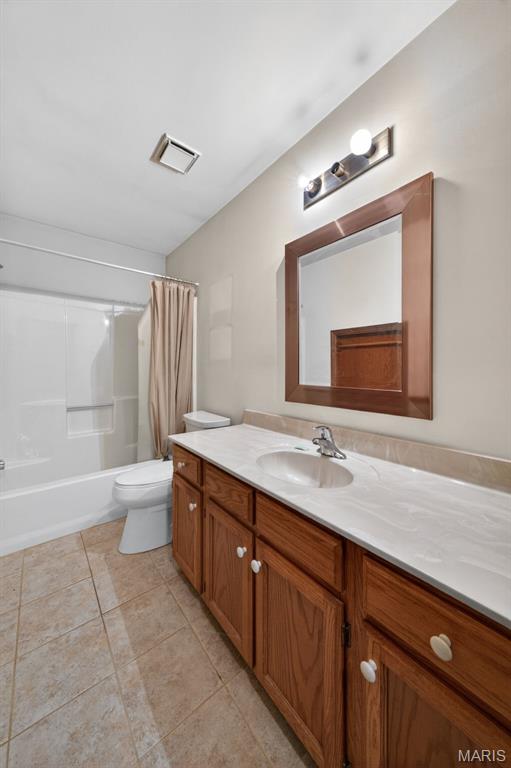 412 Pandora Court