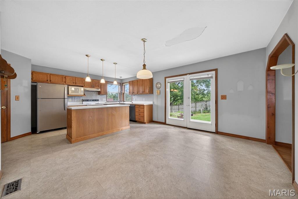 412 Pandora Court