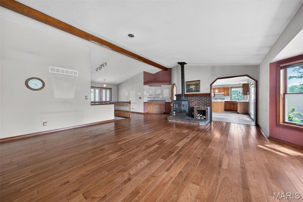 412 Pandora Court