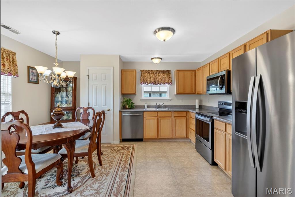406 S Church Street Unit: 124