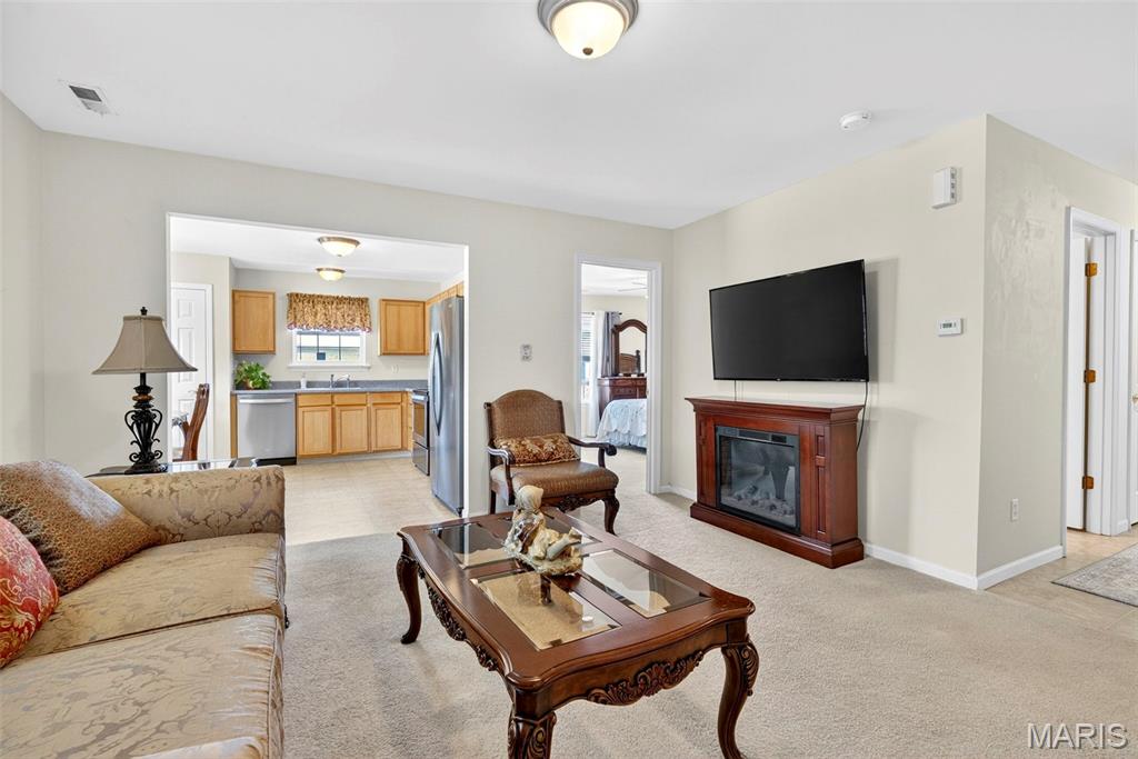 406 S Church Street Unit: 124