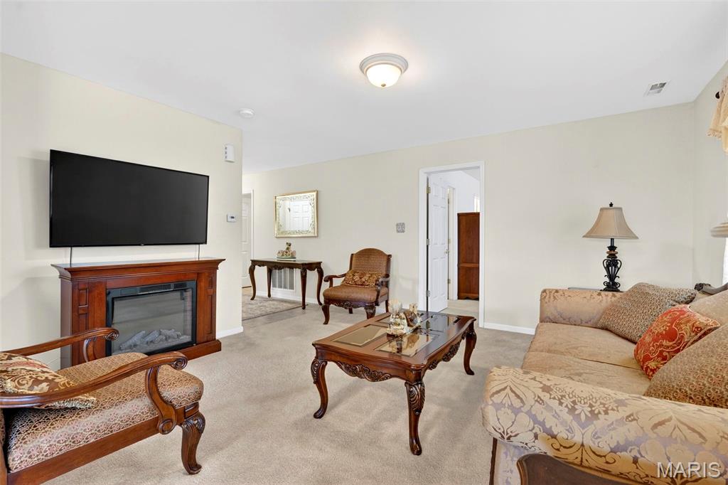 406 S Church Street Unit: 124