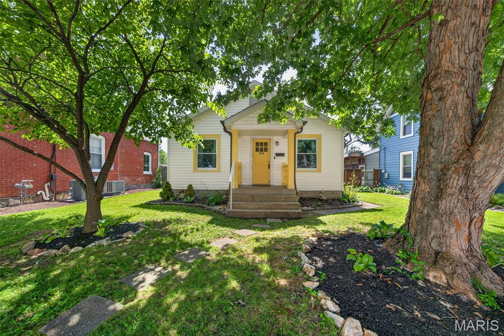 1014 N Benton Avenue