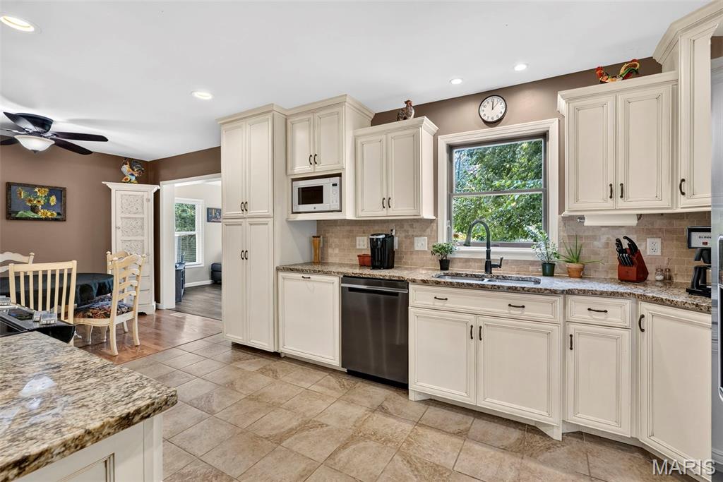 164 Country Squire Lane