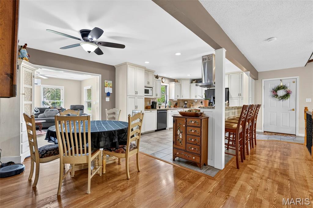 164 Country Squire Lane