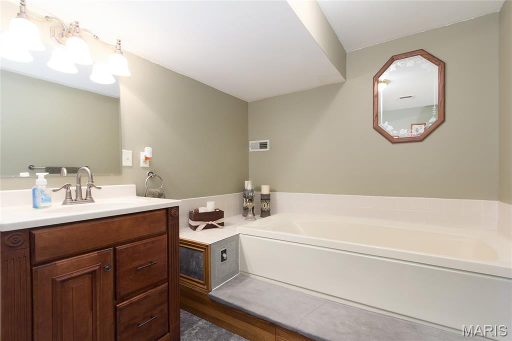 164 Country Squire Lane
