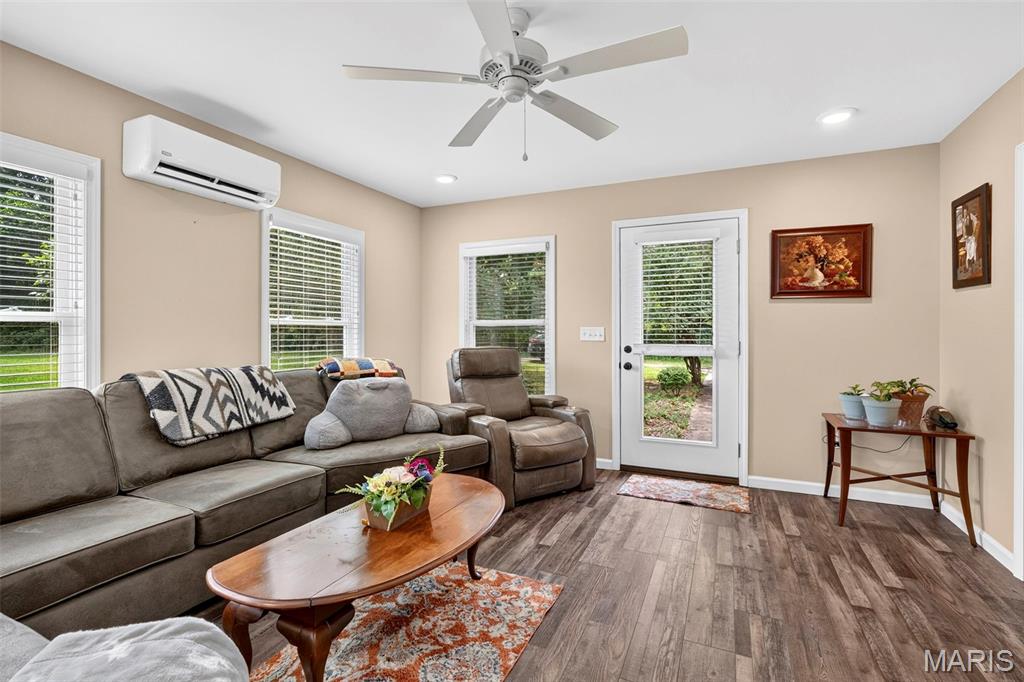 164 Country Squire Lane