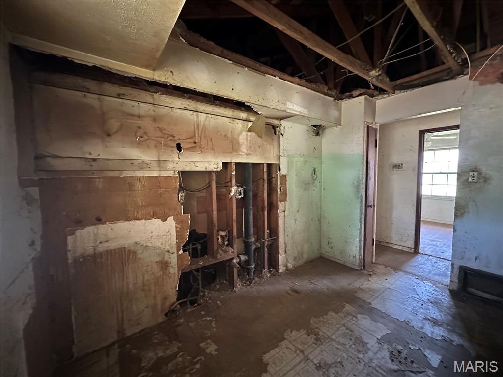 339 Crawford Road
