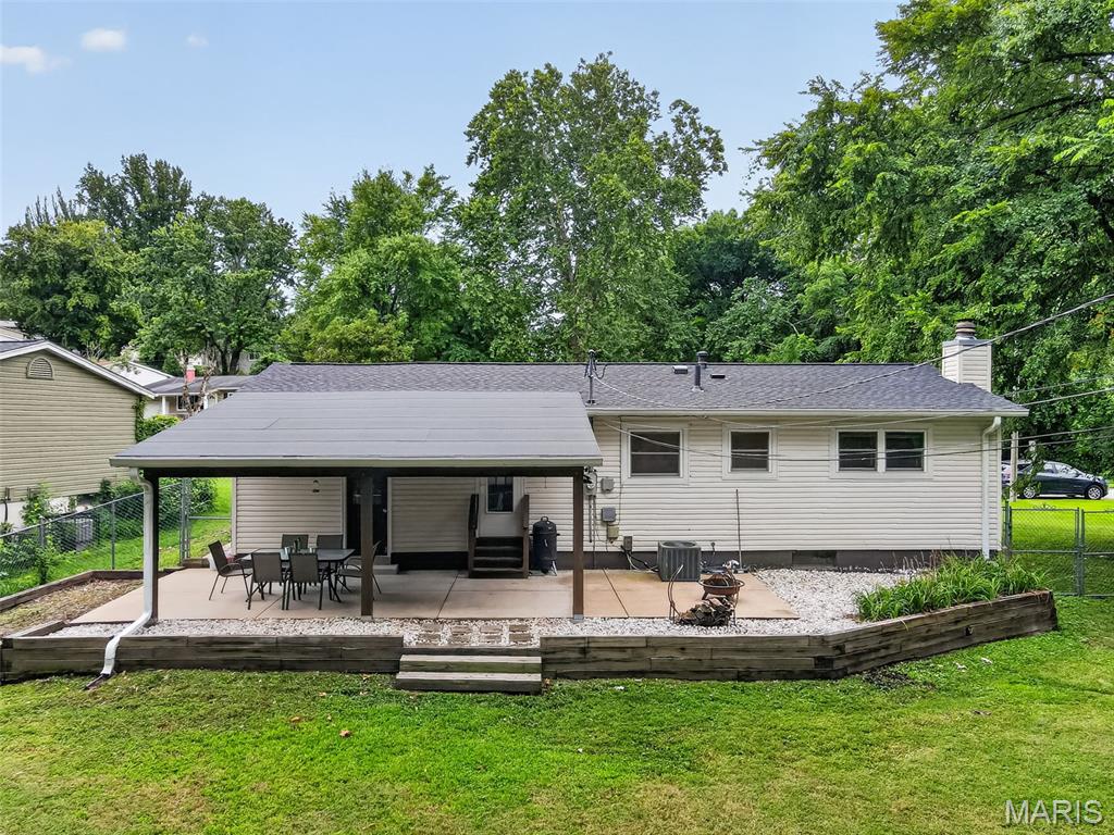 1563 Ville Rosa Lane