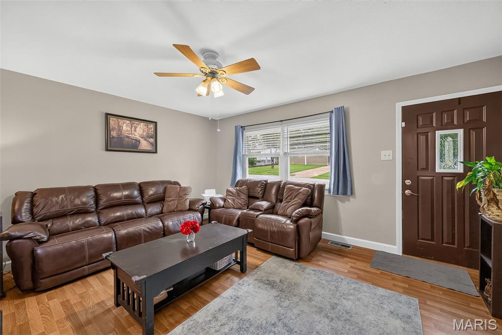 1563 Ville Rosa Lane