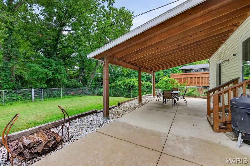 1563 Ville Rosa Lane