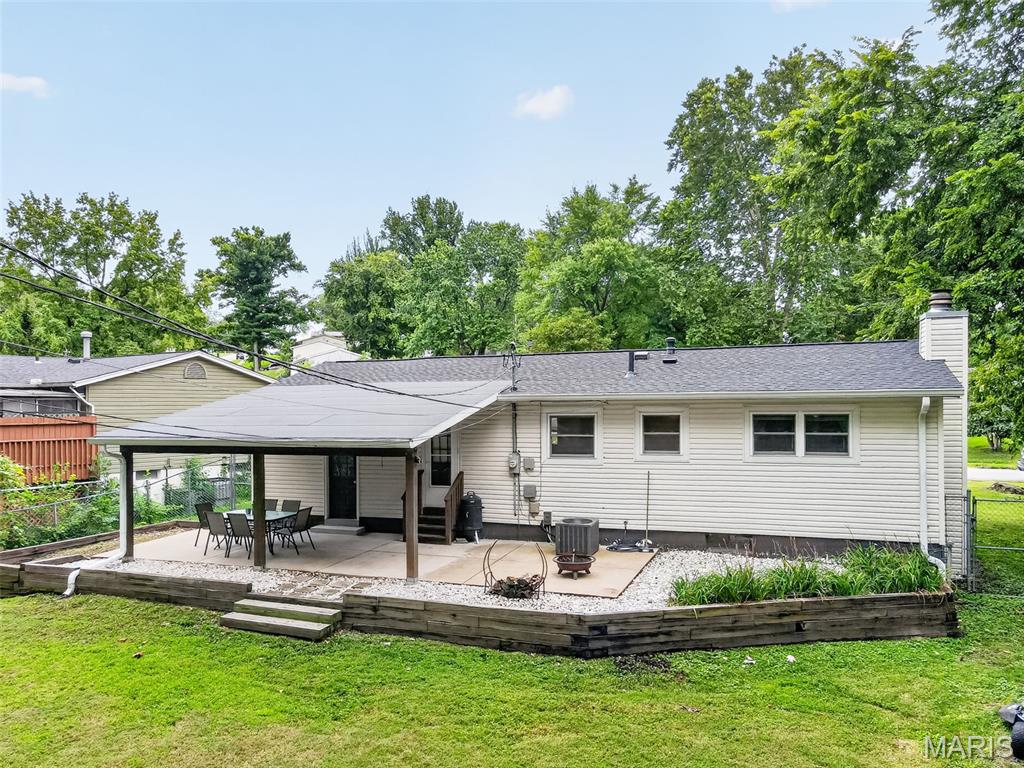 1563 Ville Rosa Lane
