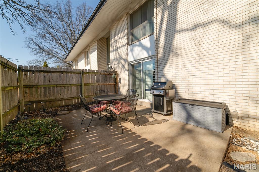 10451 Briarbend Drive Unit: 4
