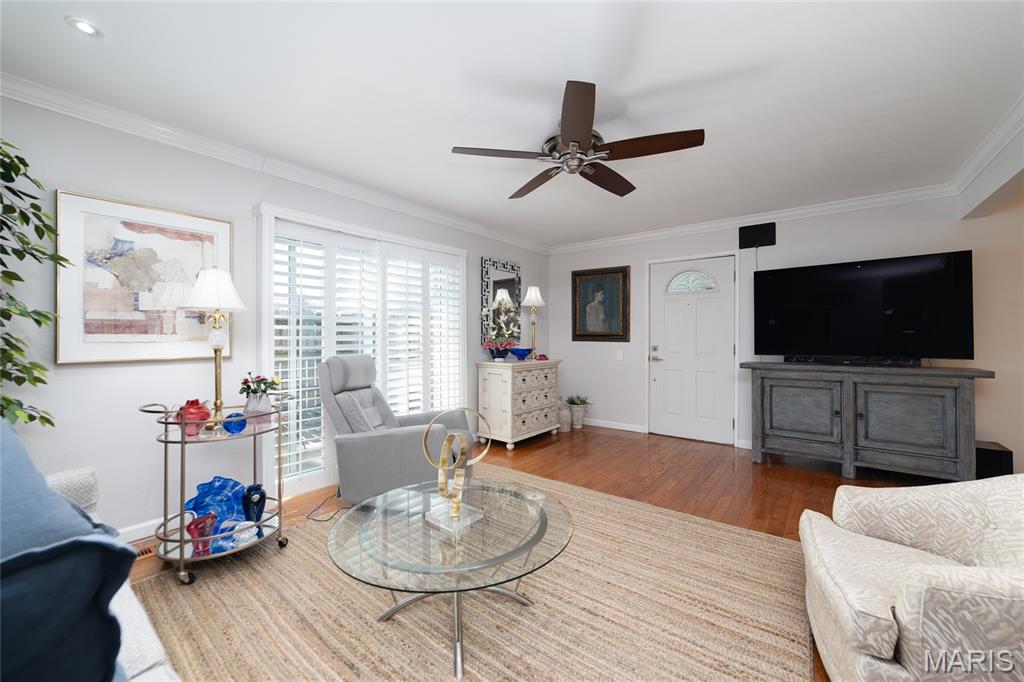 10451 Briarbend Drive Unit: 4
