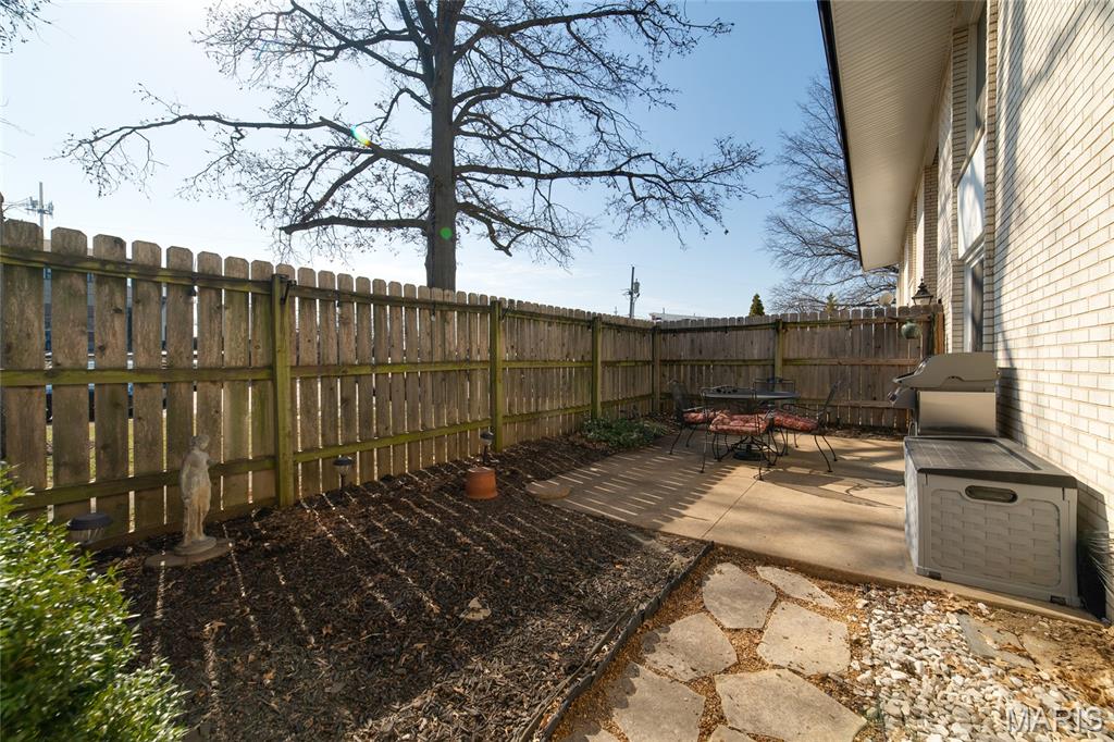 10451 Briarbend Drive Unit: 4