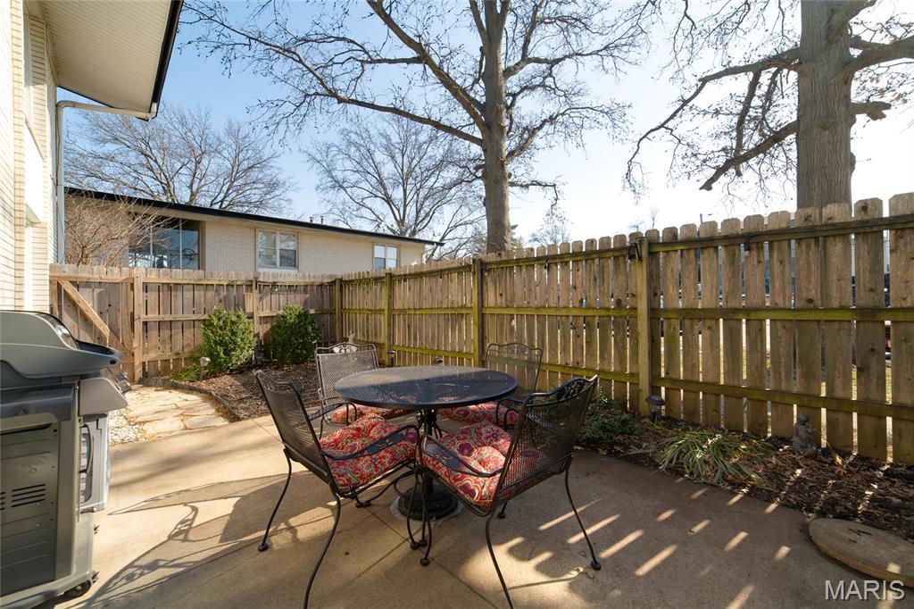 10451 Briarbend Drive Unit: 4