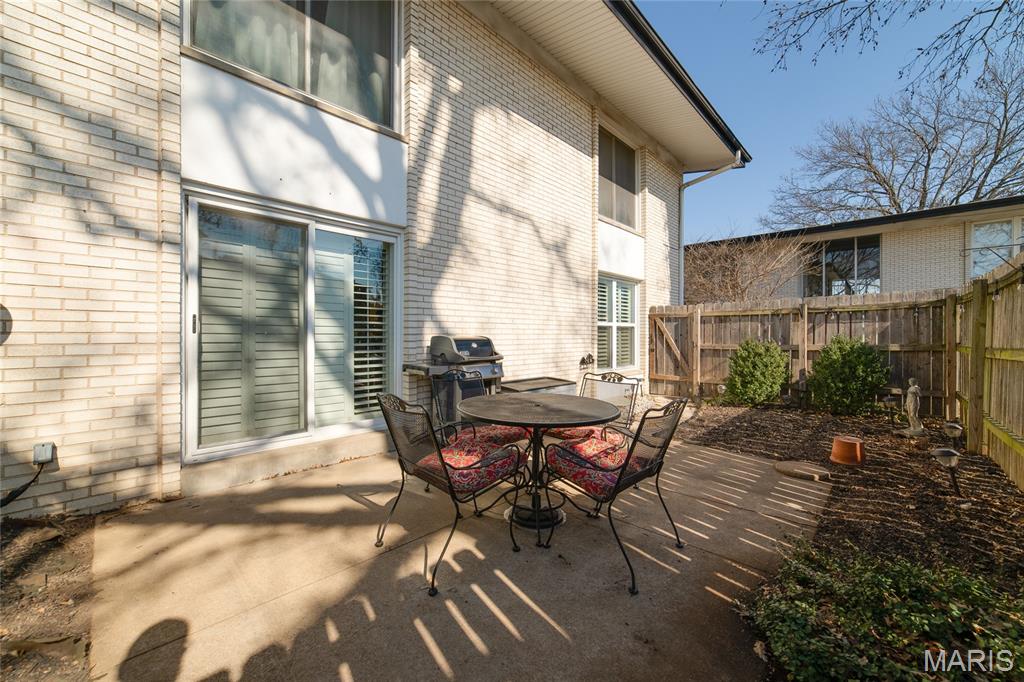 10451 Briarbend Drive Unit: 4