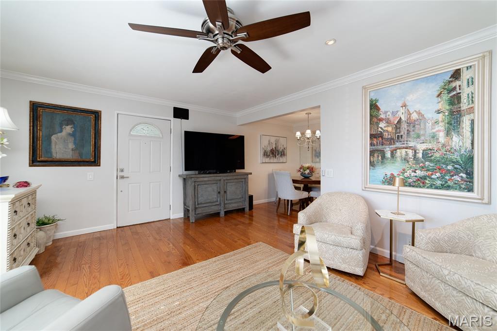 10451 Briarbend Drive Unit: 4