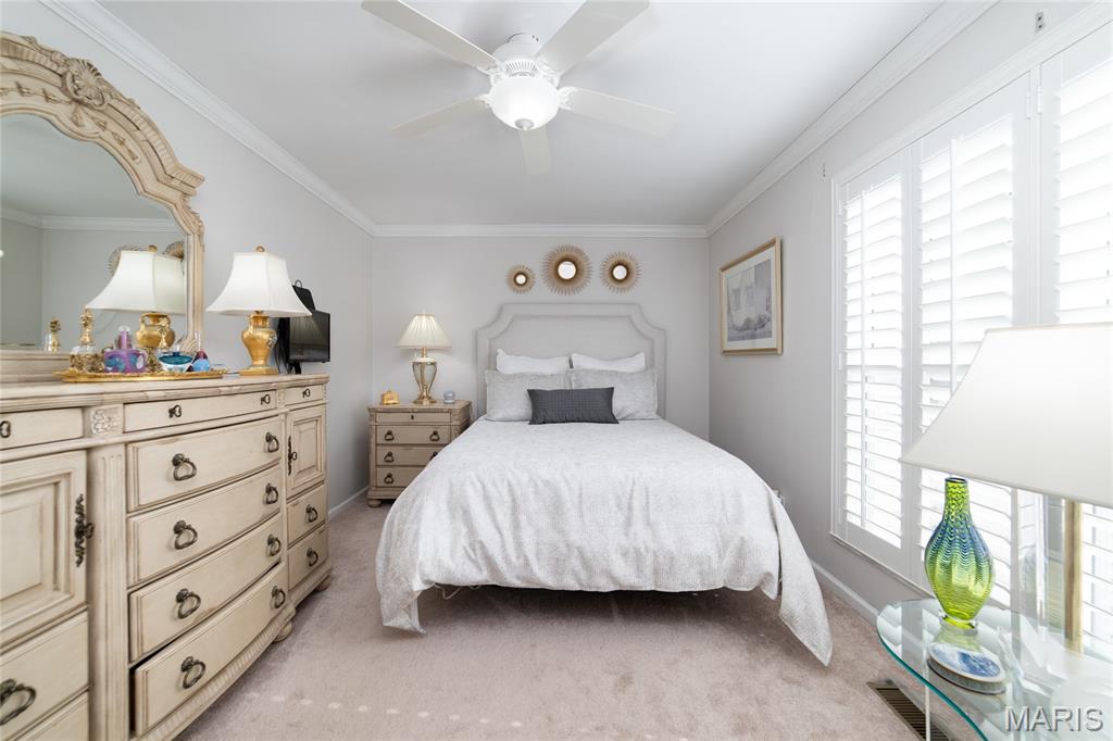 10451 Briarbend Drive Unit: 4
