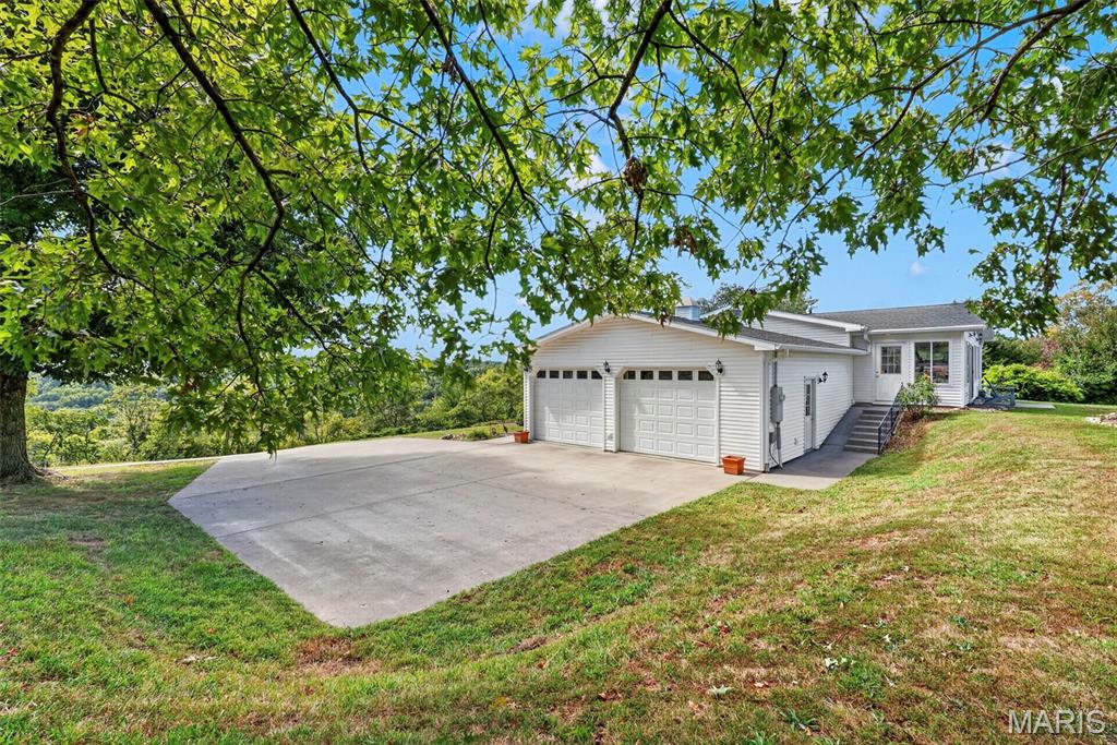 21724 Slate Ridge Lane