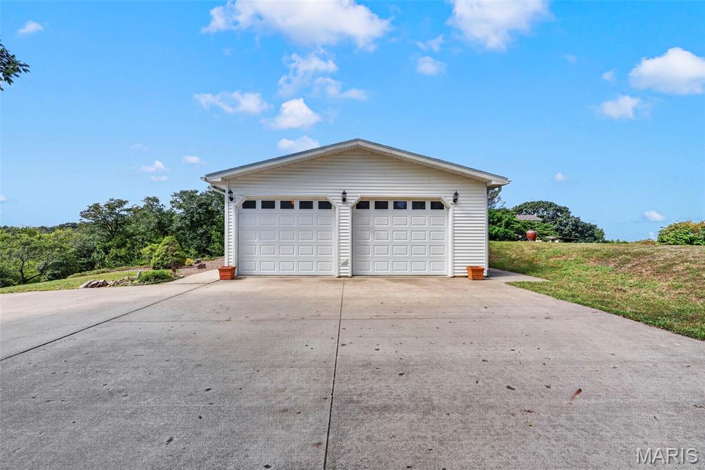 21724 Slate Ridge Lane