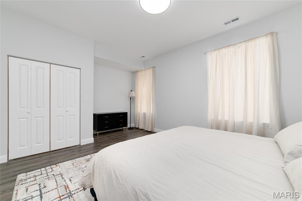 3337 Michigan Avenue