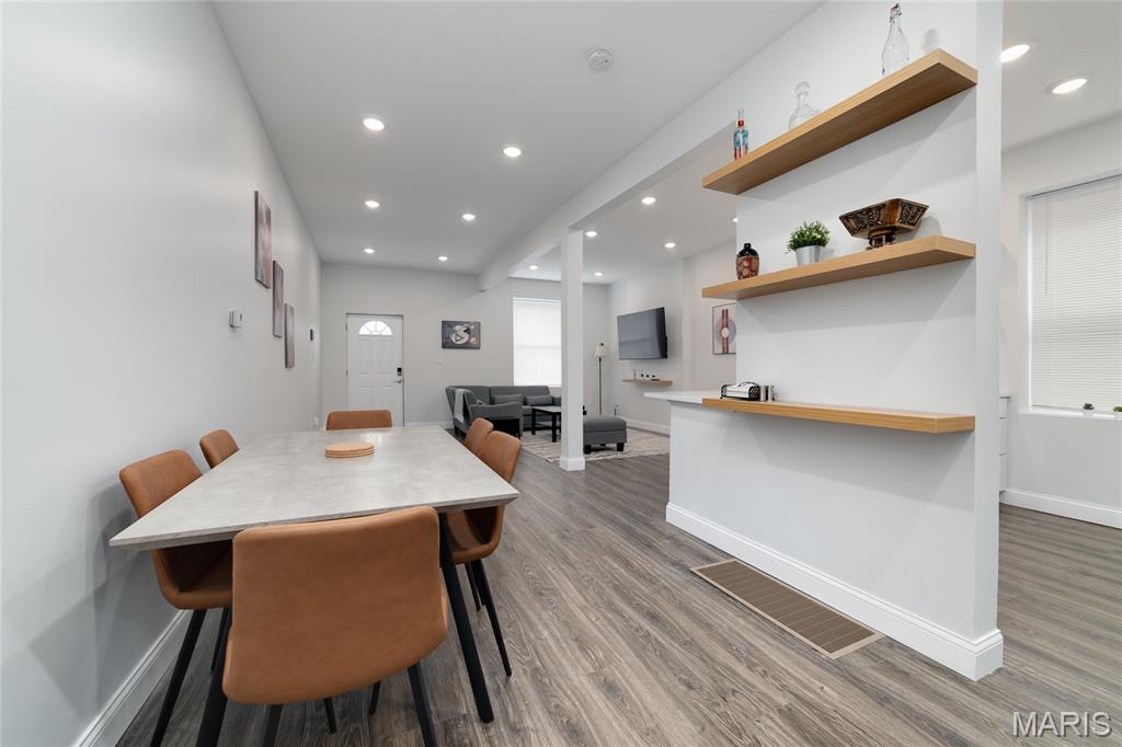 3337 Michigan Avenue