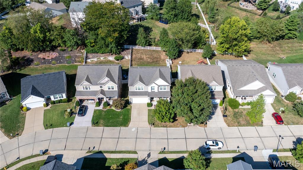 2542 Amber Willow Court