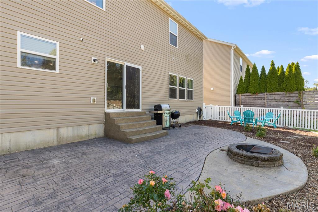 2542 Amber Willow Court