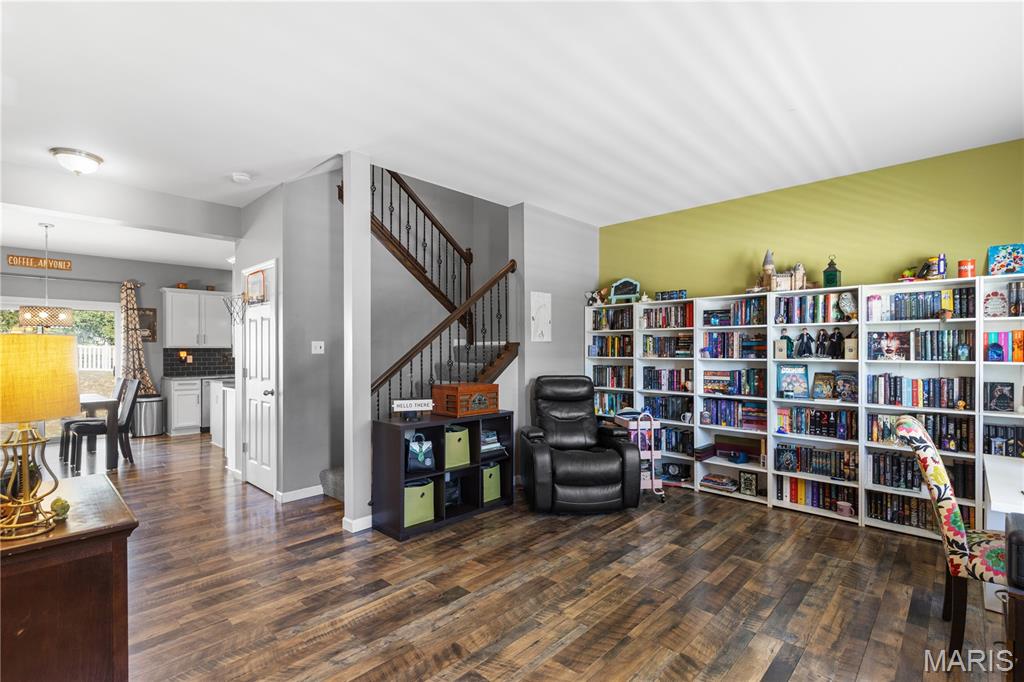 2542 Amber Willow Court
